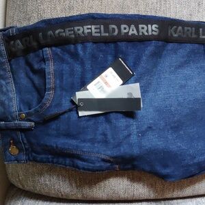 Karl Lagerfeld Paris Women's monogram dark Indigo Wash Straight Leg Jeans Sz 12